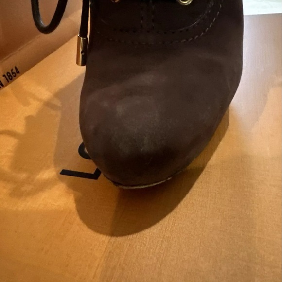 Louis Vuitton Suede Short Boots - Picture 10 of 16